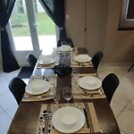 Le Manhattan Authentique Maison Climatisee 78 M2 * Brasles