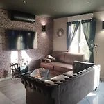 Daire Le Manhattan Authentique Maison Climatisee 78 M2 *
