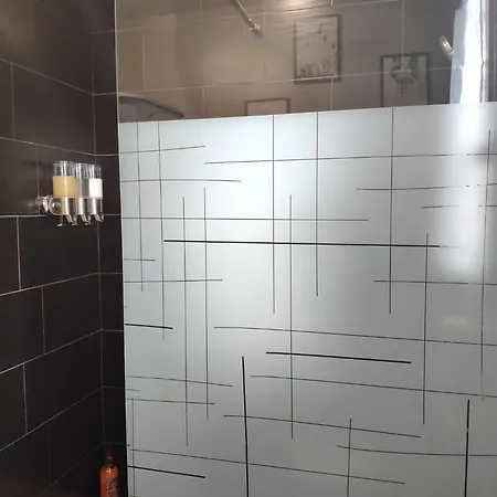 Le Manhattan Authentique Maison Climatisee 78 M2 アパート Brasles