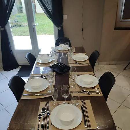 Le Manhattan Authentique Maison Climatisee 78 M2 * Brasles